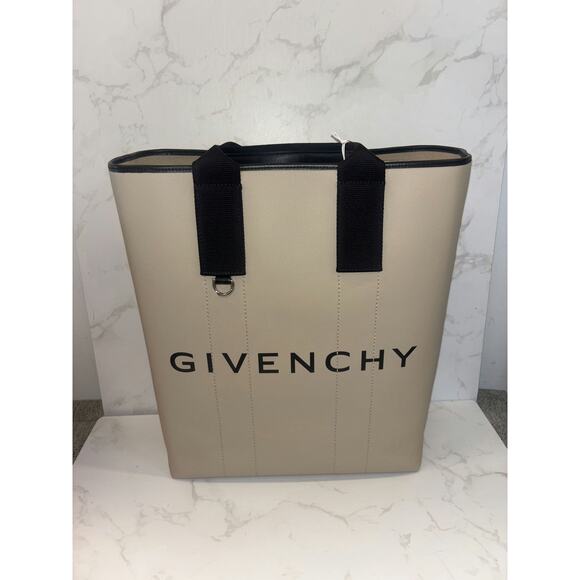 Givenchy Tote - Like New Condition - Picture 1 of 6